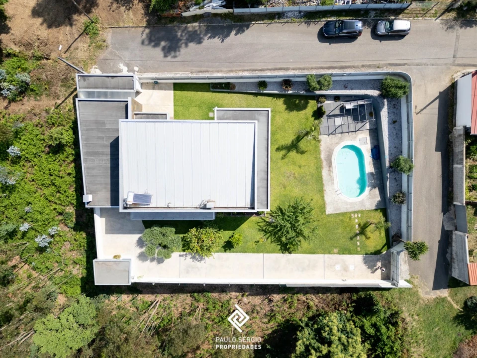 Moradia T5 para Venda em São Roque Foto 35