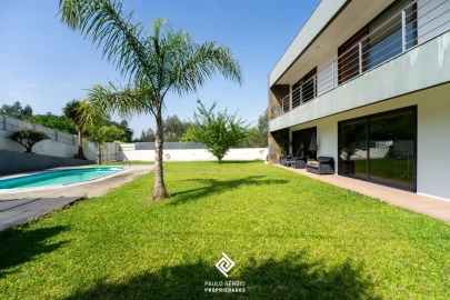 Moradia T5 para Venda em São Roque