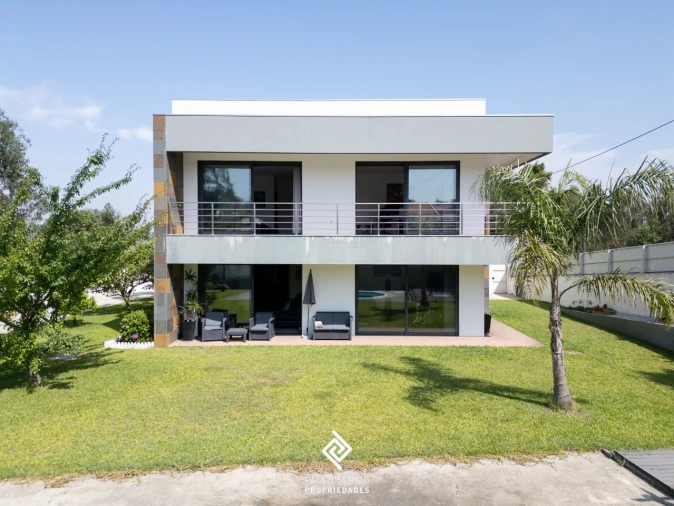 Moradia T5 para Venda em São Roque Foto 2