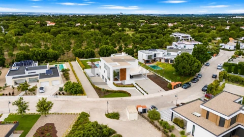 Moradia T6 para Venda em Quinta do Conde