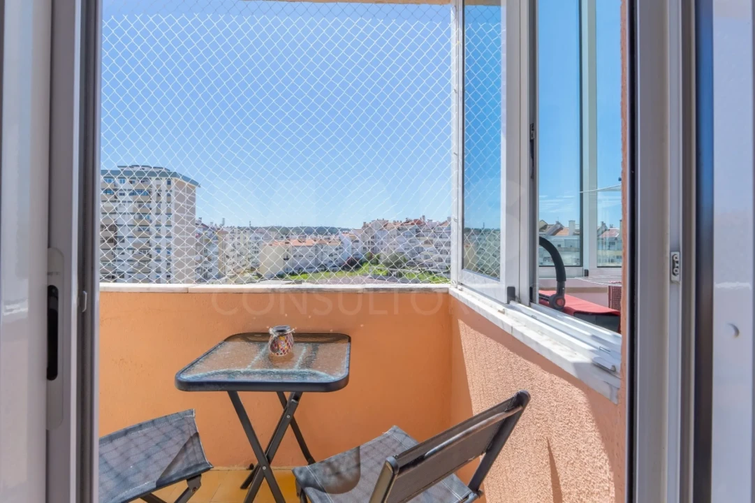 Apartamento T3 para Venda em Benfica Foto 9