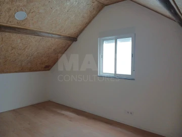 Moradia T1 para Venda em Ribafria e Pereiro de Palhacana