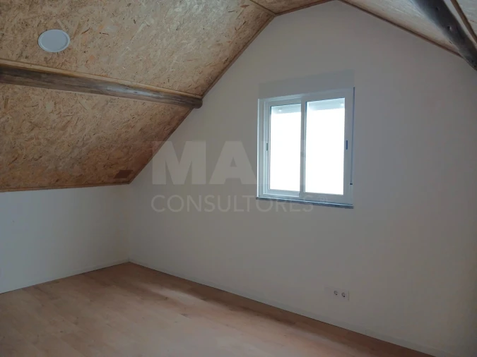 Moradia T1 para Venda em Ribafria e Pereiro de Palhacana Foto 4