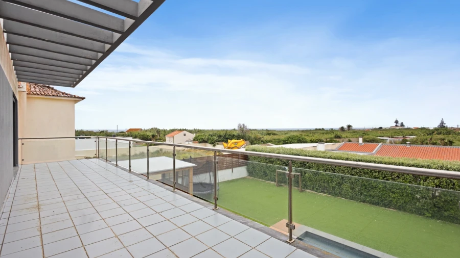 Moradia T5 para Venda em Peniche