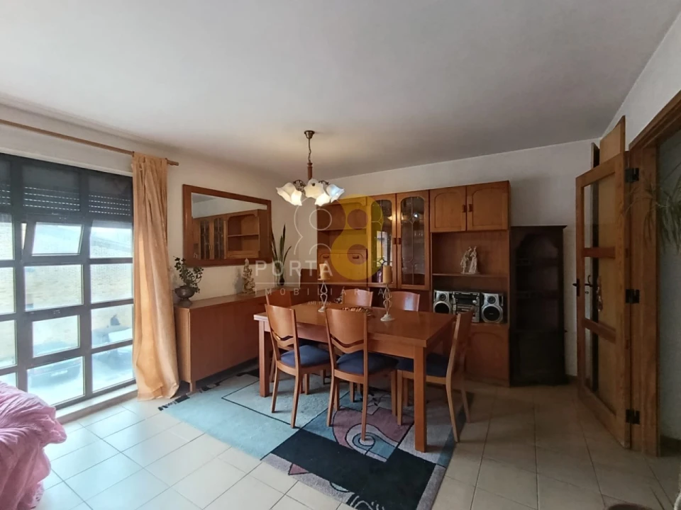 Apartamento T3 para Venda em Lordelo do Ouro e Massarelos Foto 3