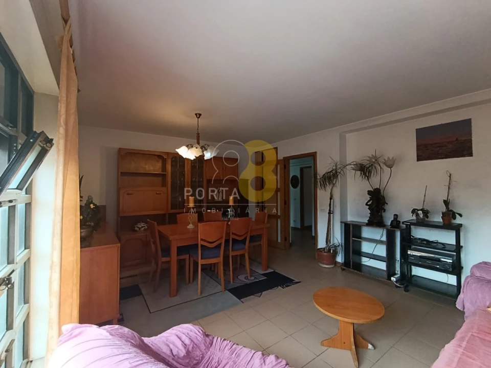 Apartamento T3 para Venda em Lordelo do Ouro e Massarelos Foto 4