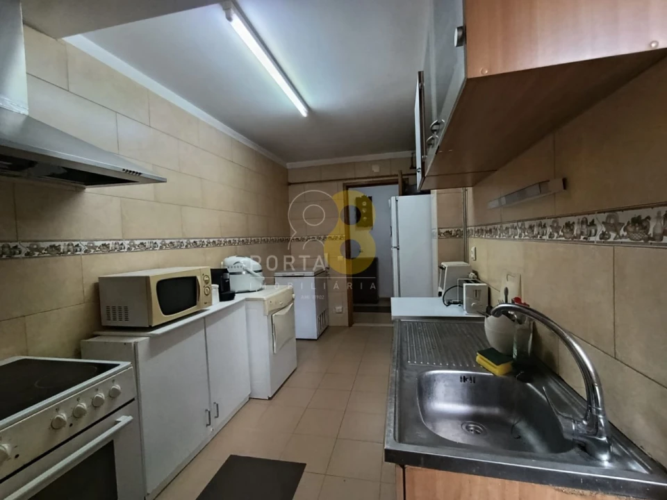 Apartamento T3 para Venda em Lordelo do Ouro e Massarelos Foto 12