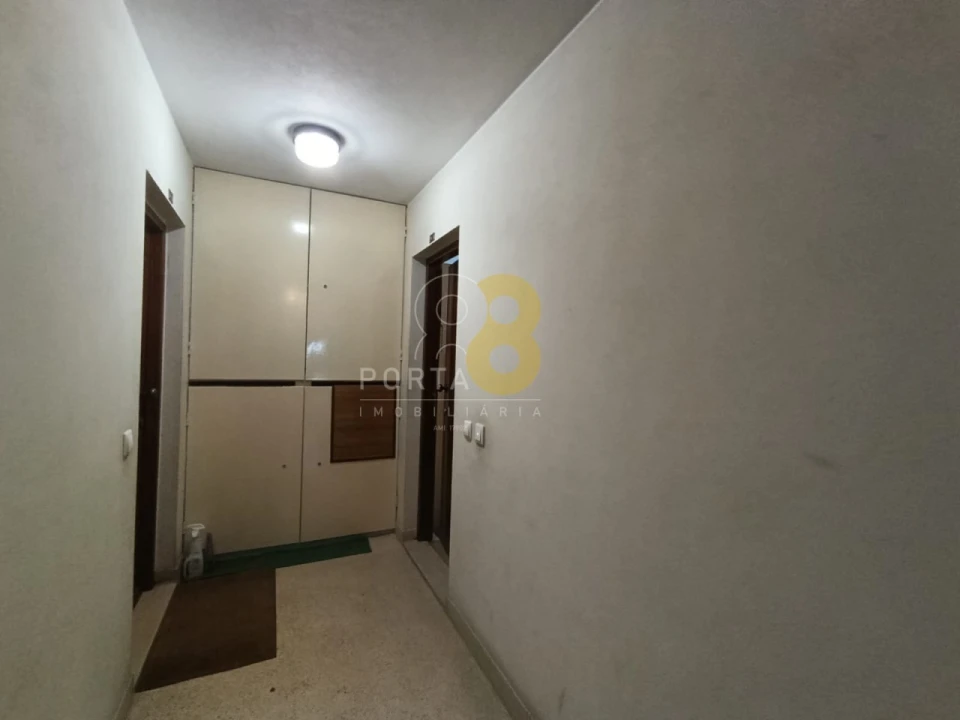 Apartamento T3 para Venda em Lordelo do Ouro e Massarelos Foto 20
