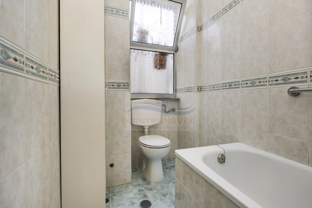 Apartamento T2 para Venda em Penha de França Foto 7