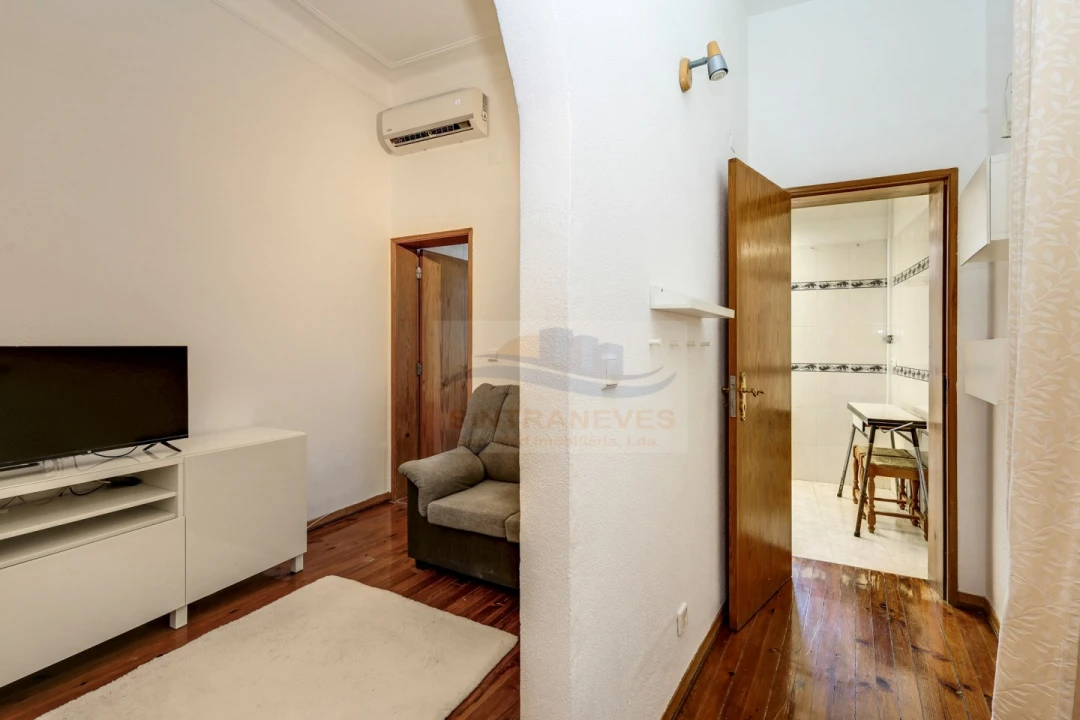 Apartamento T2 para Venda em Penha de França Foto 11