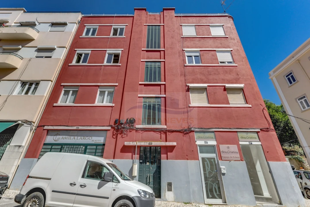 Apartamento T2 para Venda em Penha de França Foto 19