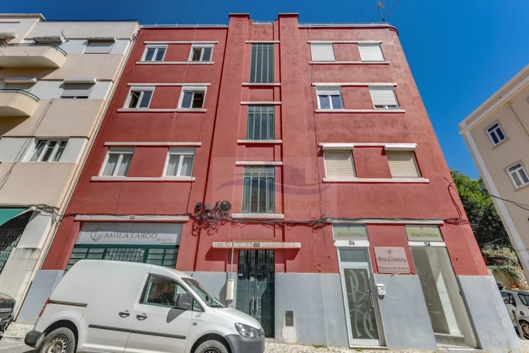 Apartamento T2 para Venda em Penha de França Foto 19