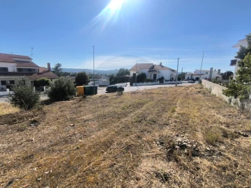 Terreno para Venda em Pego