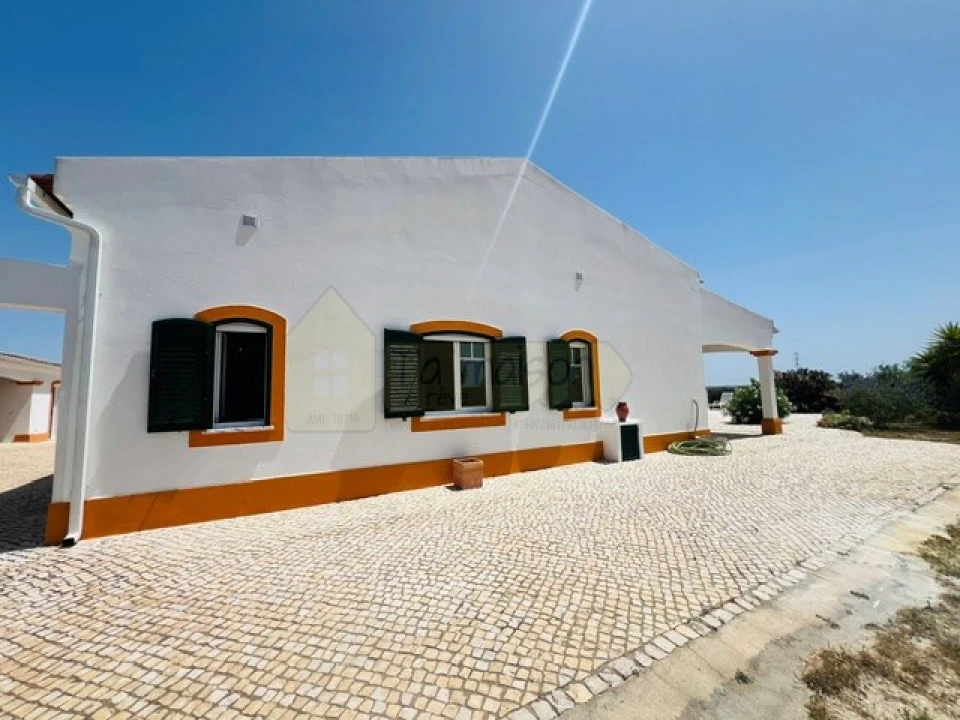 Moradia T4 para Venda em Ourique Foto 25