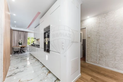 Apartamento T3 para Venda em Queluz e Belas