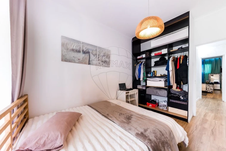 Apartamento T3 para Venda em Queluz e Belas Foto 4