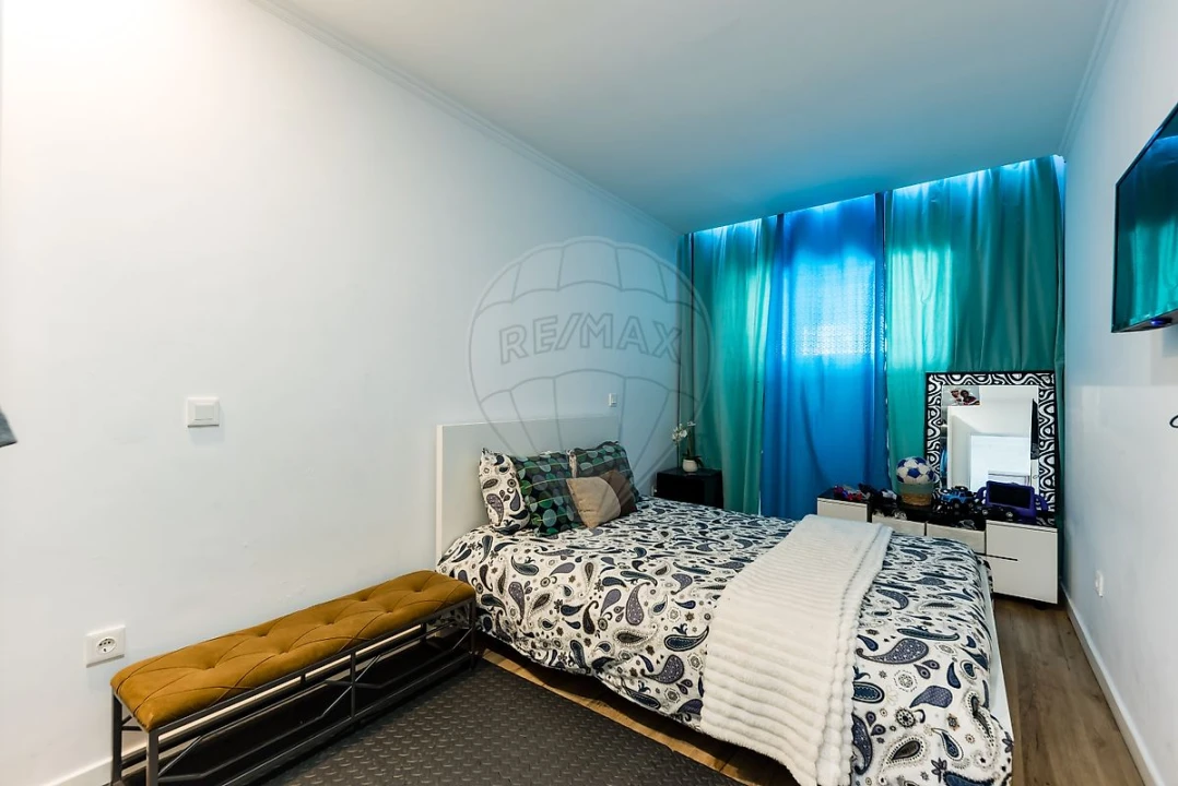 Apartamento T3 para Venda em Queluz e Belas Foto 13