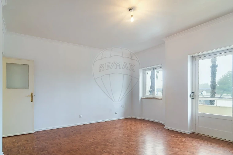 Apartamento T3 para Arrendamento em Oeiras e São Julião da Barra, Paço de Arcos e Caxias Foto 11