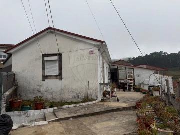 Moradia T1 para Venda em Cesar