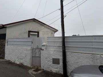 Moradia T1 para Venda em Cesar