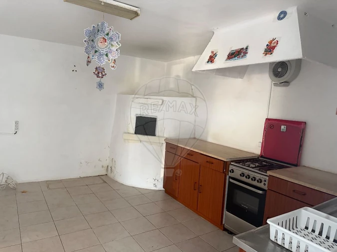 Moradia T1 para Venda em Cesar Foto 14