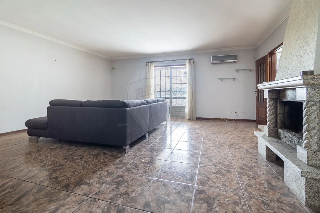 Moradia T3 para Venda em Vila Chã, Codal e Vila Cova de Perrinho Foto 46