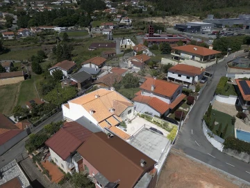 Moradia T3 para Venda em Vila Chã, Codal e Vila Cova de Perrinho