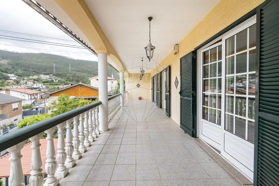 Moradia T3 para Venda em Vila Chã, Codal e Vila Cova de Perrinho Foto 12