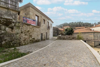 Moradia T2 para Venda em Cepelos