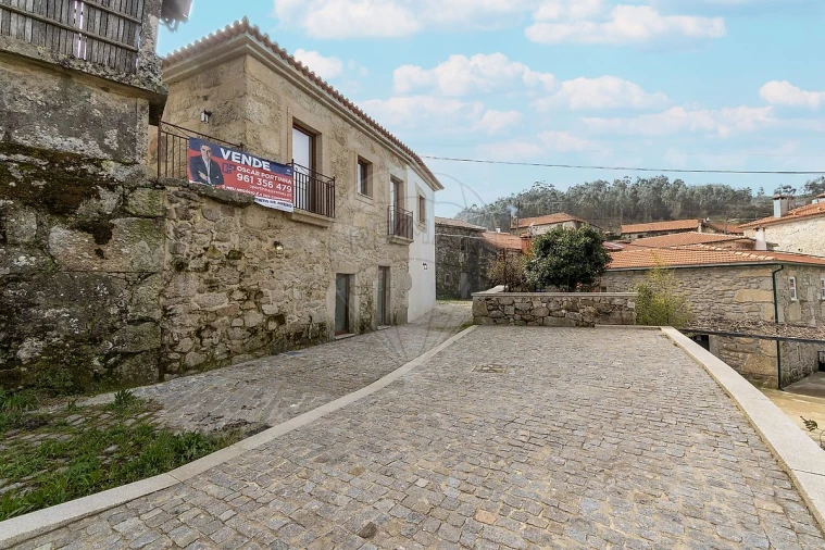 Moradia T2 para Venda em Cepelos Foto 33