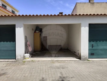 Apartamento T2 para Venda em Benfica do Ribatejo