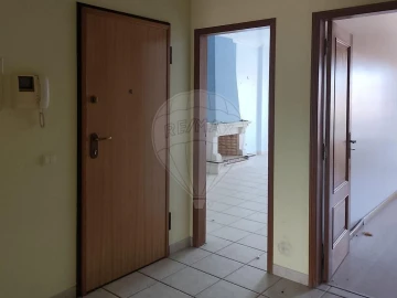 Apartamento T2 para Venda em Benfica do Ribatejo