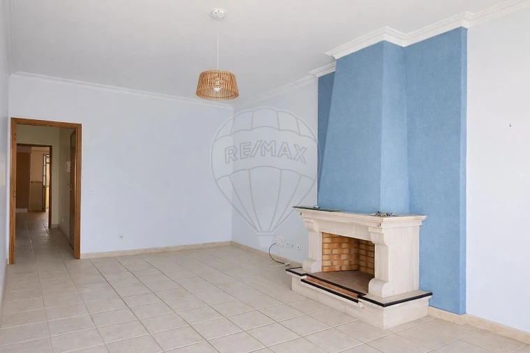 Apartamento T2 para Venda em Benfica do Ribatejo Foto 2