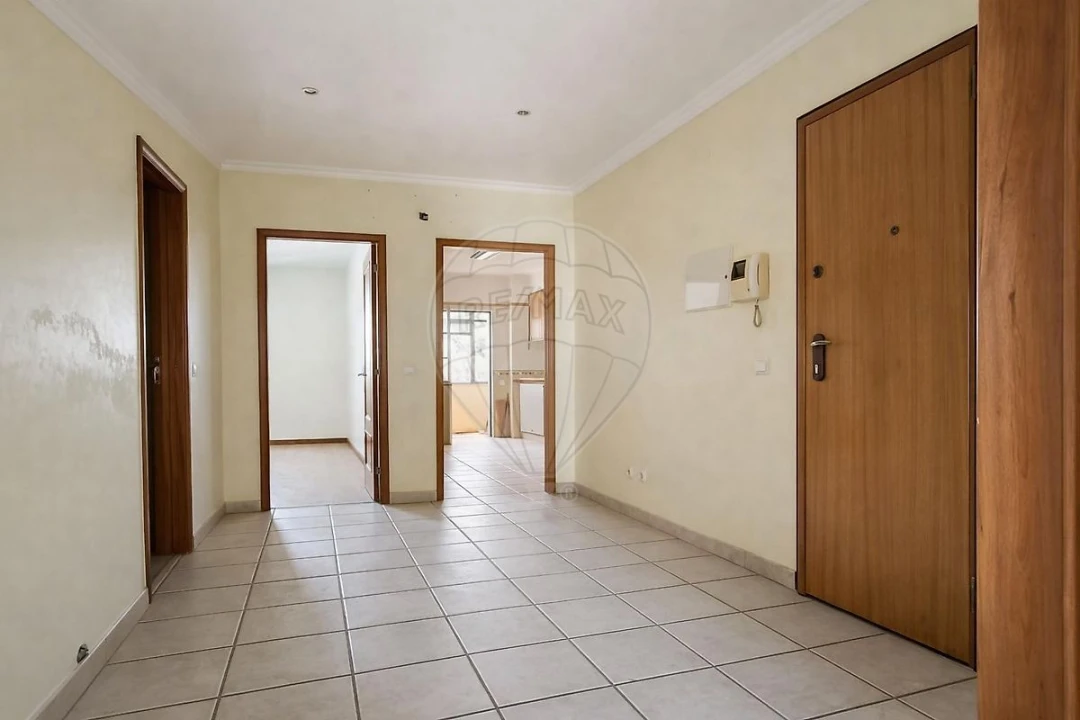 Apartamento T2 para Venda em Benfica do Ribatejo Foto 4