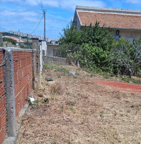 Terreno para Venda em Cacém e São Marcos