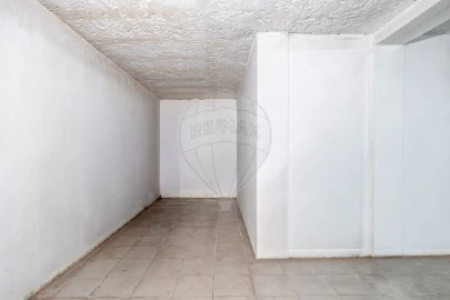 Apartamento T2 para Venda em Canelas