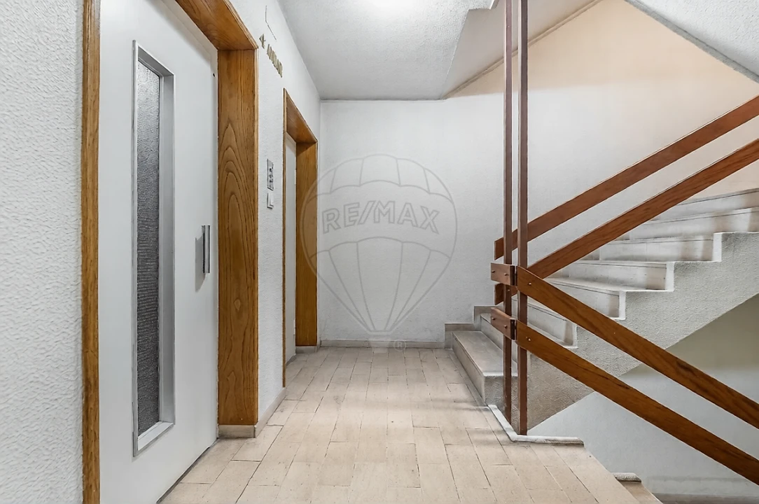 Apartamento T6 para Venda em Vila Nova de Famalicão e Calendário Foto 11