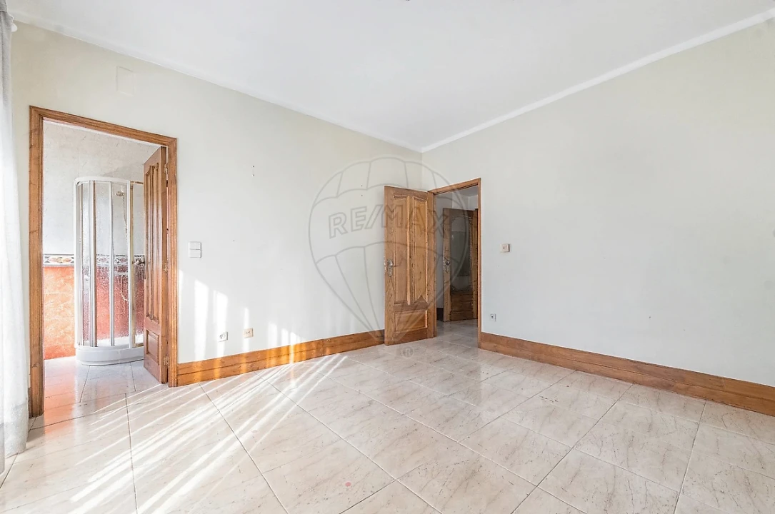 Apartamento T6 para Venda em Vila Nova de Famalicão e Calendário Foto 26