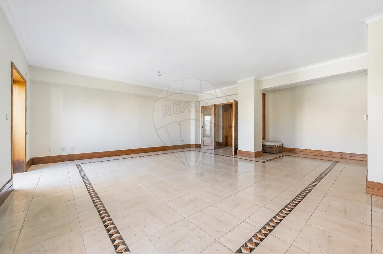 Apartamento T6 para Venda em Vila Nova de Famalicão e Calendário Foto 19