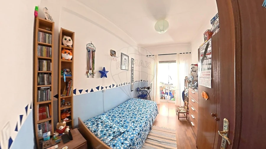 Apartamento T3 para Venda em Benavente Foto 5