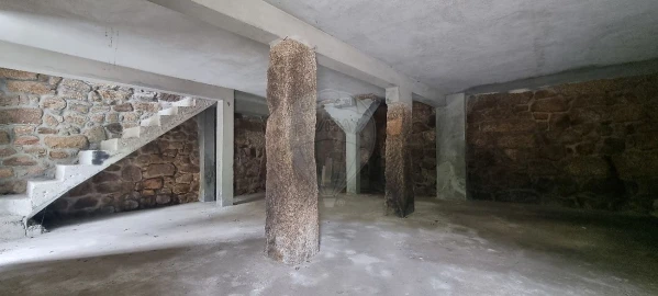 Moradia para Venda em Fiães
