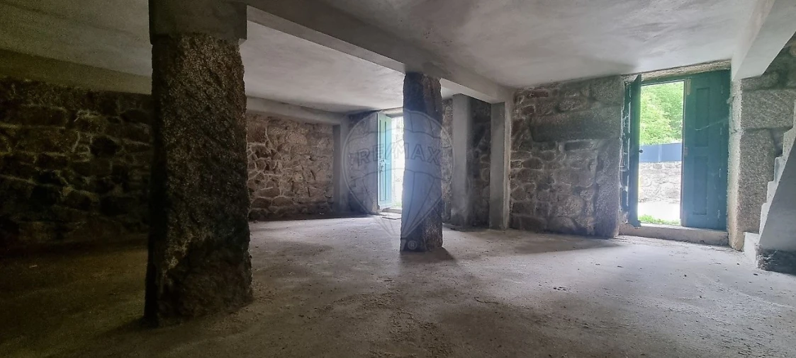 Moradia para Venda em Fiães Foto 13