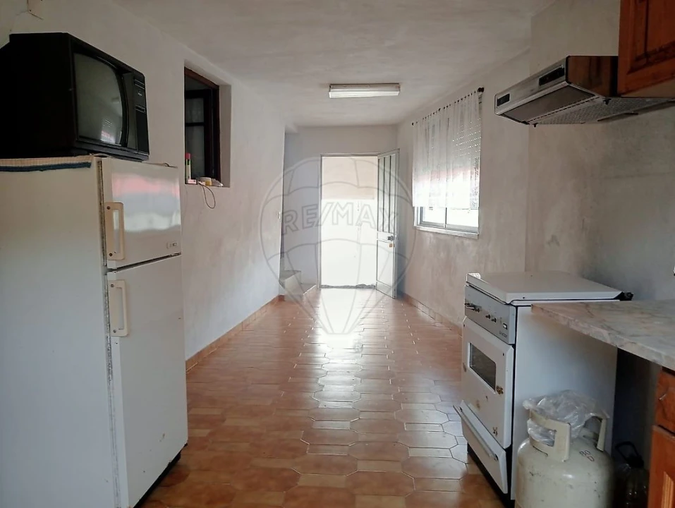 Moradia T2 para Venda em Ceira Foto 11