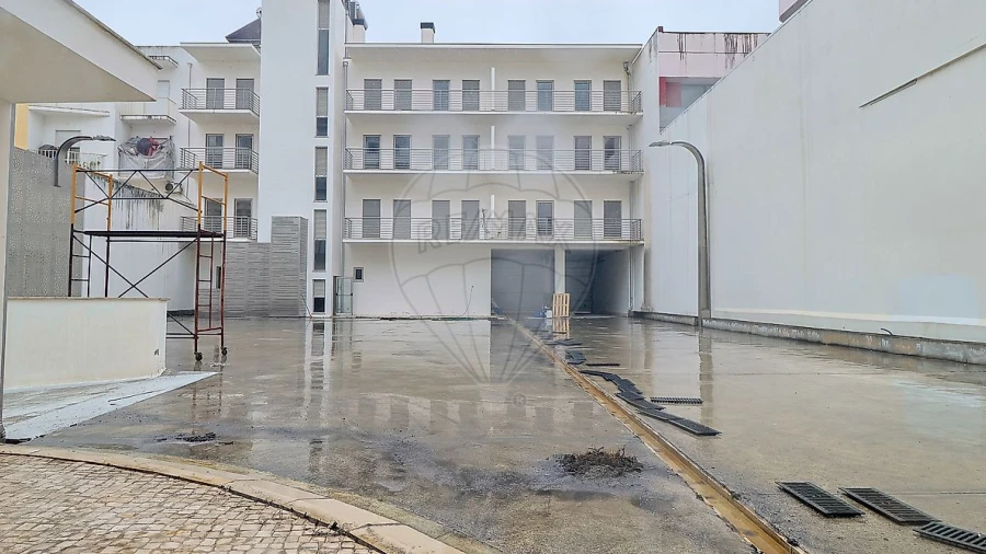 Negócio para Venda em Sé Nova, Santa Cruz, Almedina e São Bartolomeu