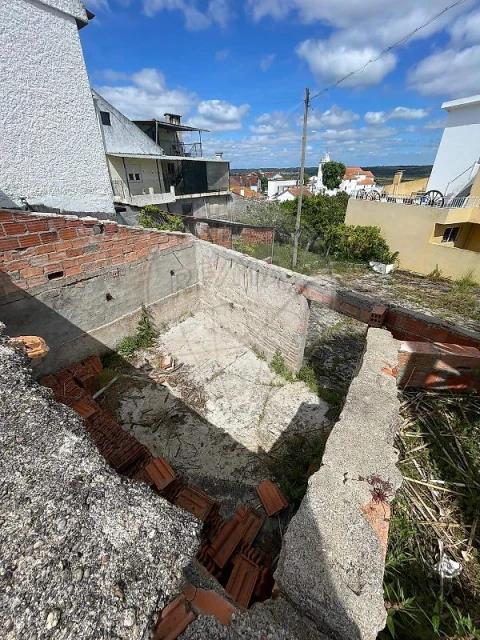 Moradia T3 para Venda em Gesteira e Brunhós