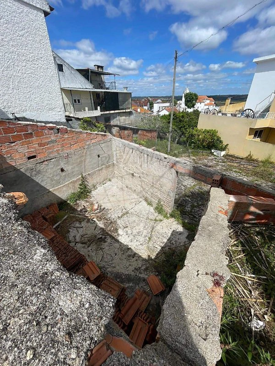 Moradia T3 para Venda em Gesteira e Brunhós Foto 3