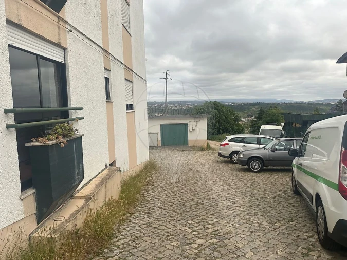 Apartamento T3 para Venda em Eiras e São Paulo de Frades Foto 3