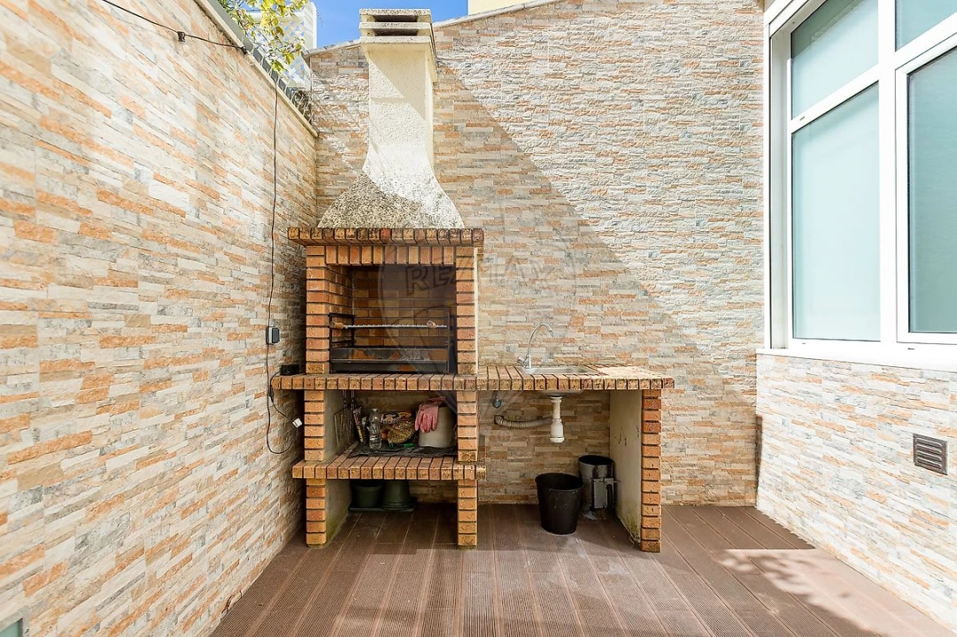 Apartamento T1 para Venda em Campolide Foto 31