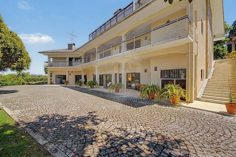 Quinta T6 para Venda em Argoncilhe Foto 44