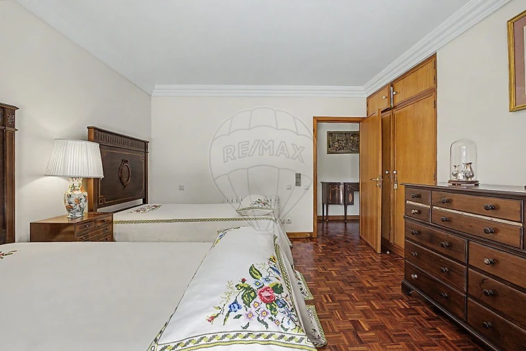 Quinta T6 para Venda em Argoncilhe Foto 39